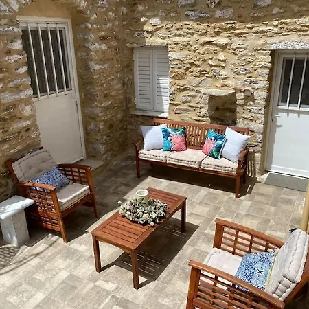 Somatianá- Traditional Stone House , West Mani Casa de Férias Thalamai