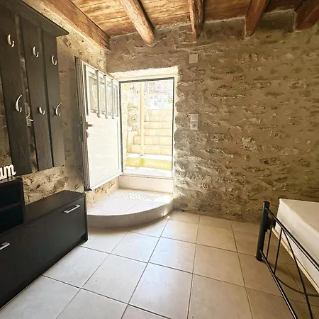 Somatianá- Traditional Stone House , West Mani